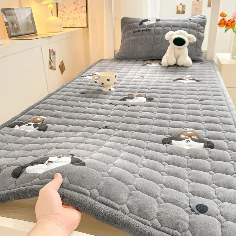 Karikatür Baskılı Sıcak Yatak  - Home Textiles Super Soft incelemesi ve fiyatı